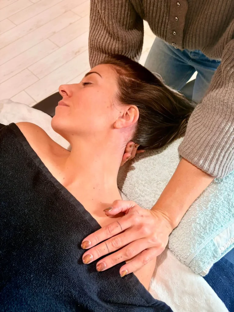 MASSAGE CRANVES SALES01 00 3